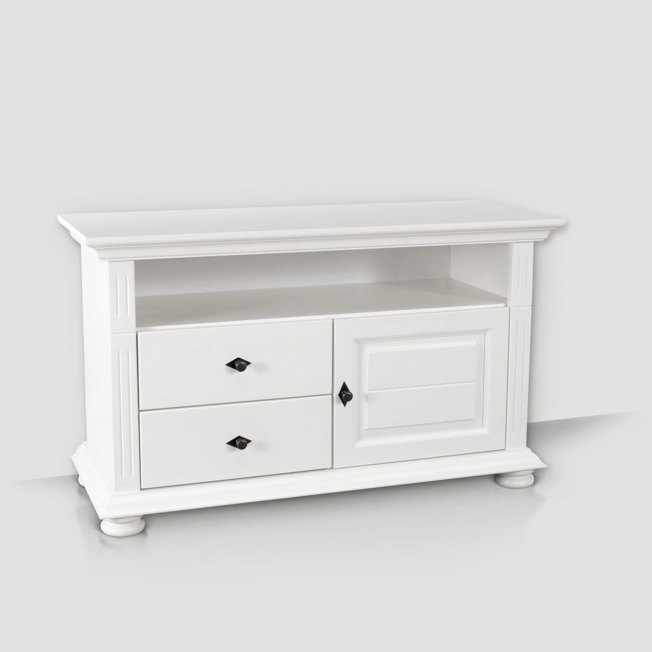 Canterbury TV unit 29040